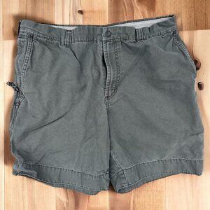 COLUMBIA Sportswear Khaki Grey Shorts Mens Size 36